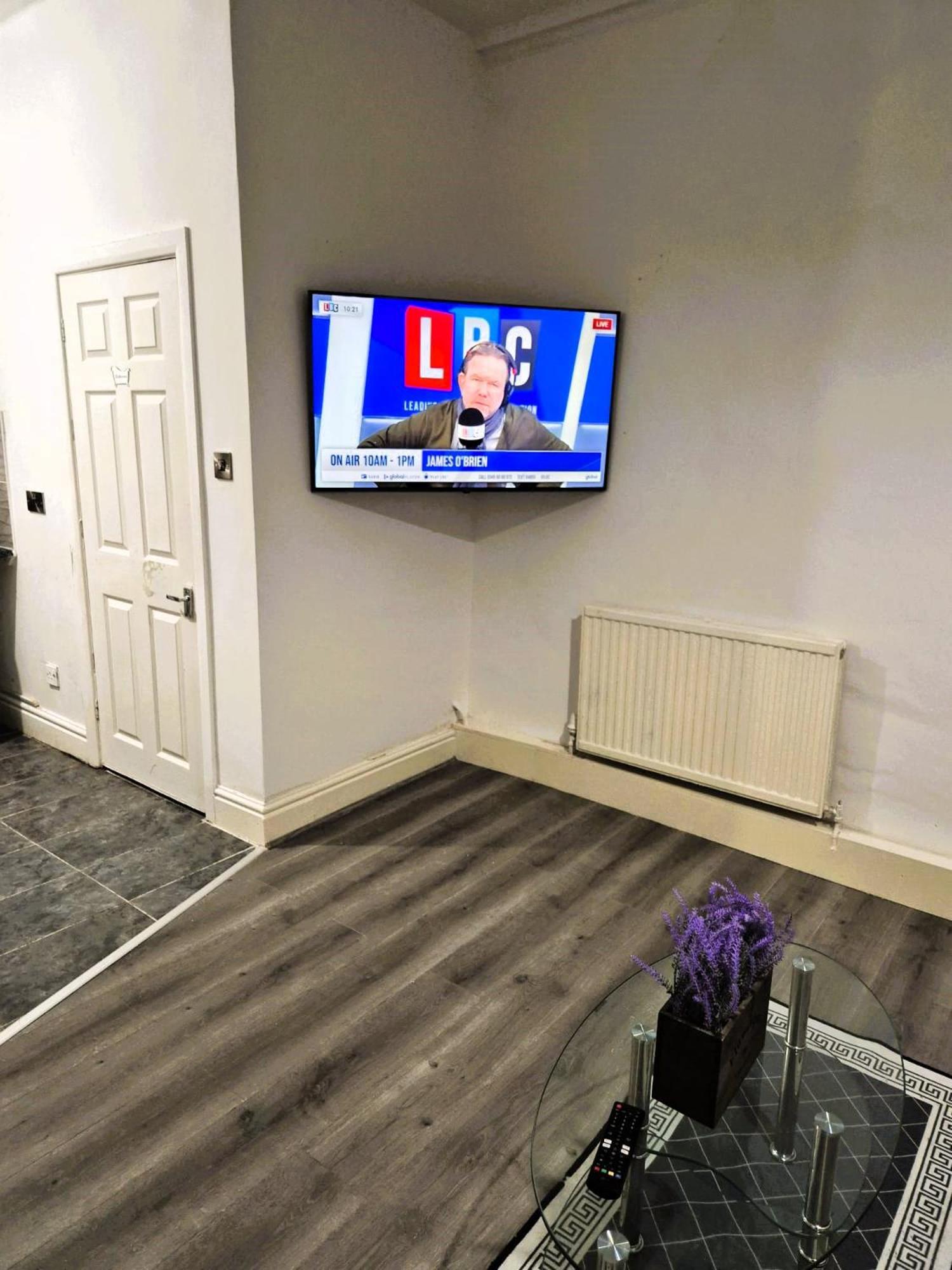 Affordably Elegant Apartments Close To Coop Live, Etihad Stadium And Manchester City Centre Zewnętrze zdjęcie